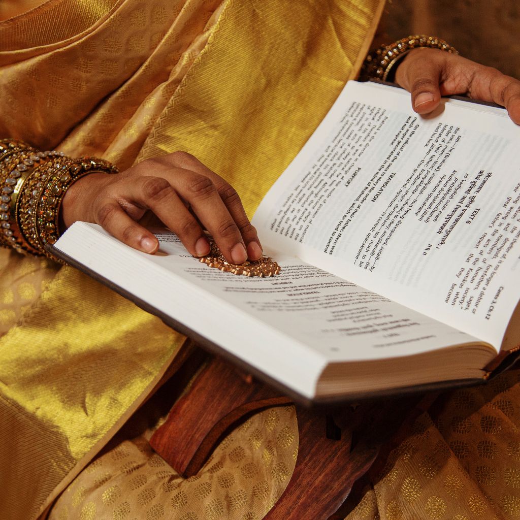 Guru Purnima: Why and When It Is Celebrated Across Faiths and Nations